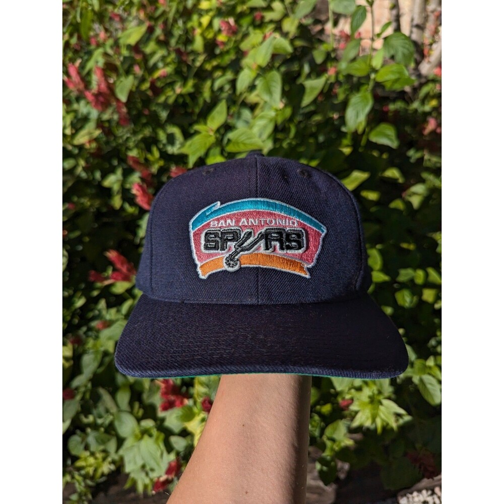 Vintage San Antonio Spurs retro Official Licensed NBA Foestra Hat Wool Nylon